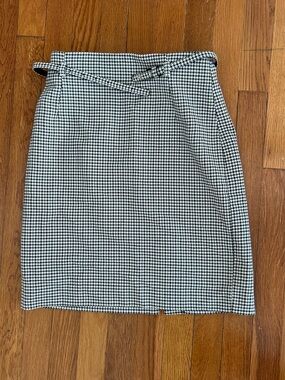 H&M 
Black & White Houndstooth Wrap Pencil Skirt